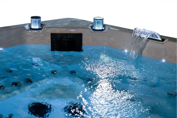 V01: Spa para 5 personas: convierte tu hogar en un oasis de lujo - Imagen 5